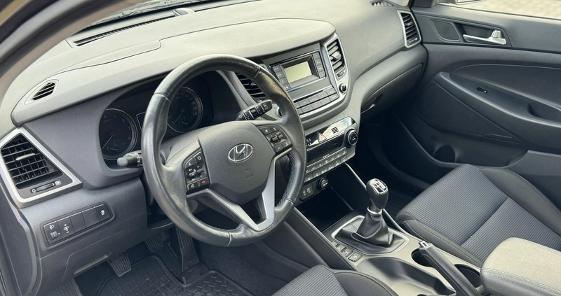 Hyundai Tucson cena 72500 przebieg: 50820, rok produkcji 2016 z Koszalin małe 191